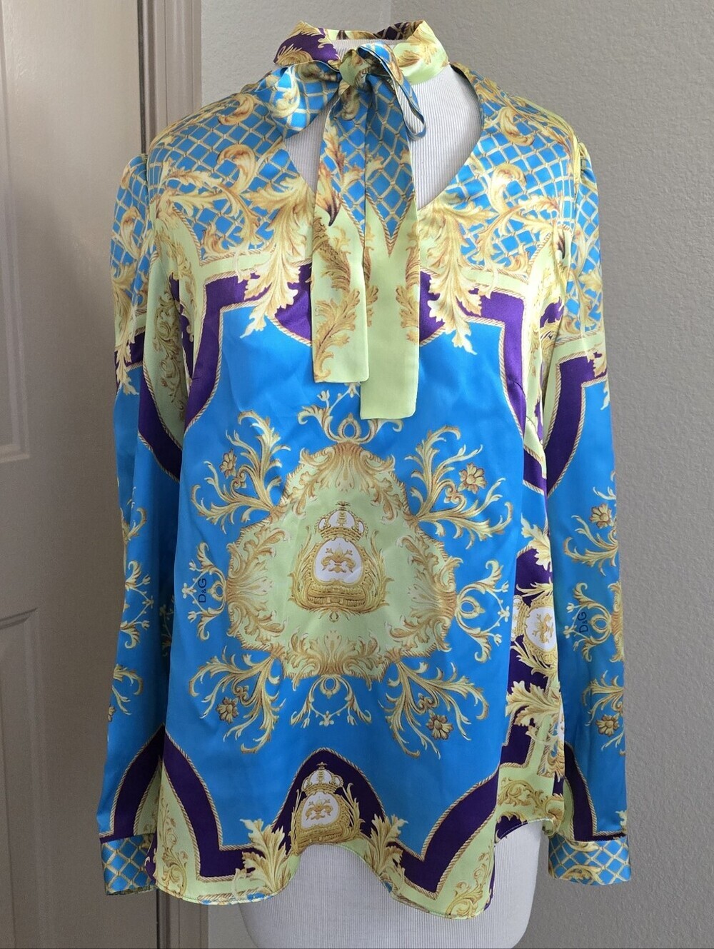 Baroque Scarf Print Satin Blouse M Maximalist neck bow M